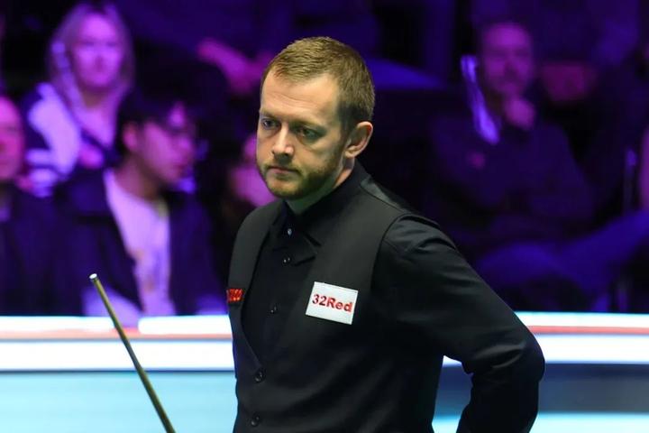 表现以及团 表现以及团