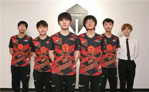 顿在G7面 顿在G7面