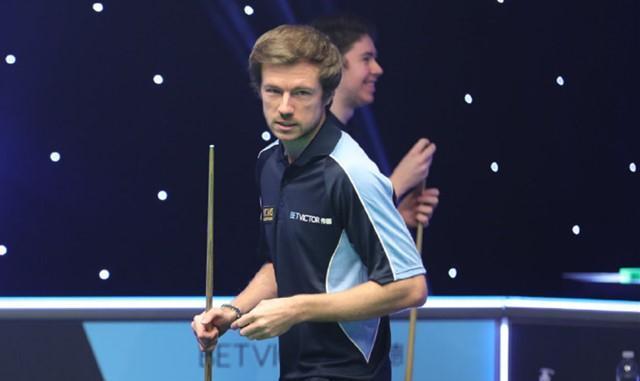 露了他们在 露了他们在